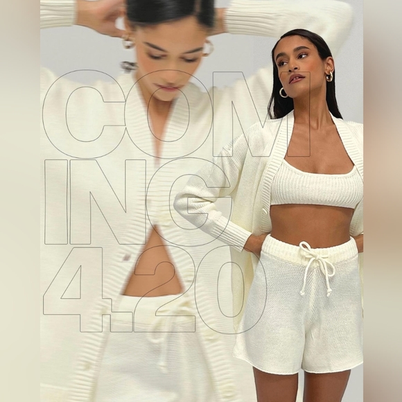 NWT - WeWoreWhat Cozy Sweater Set - S - Picture 1 of 8